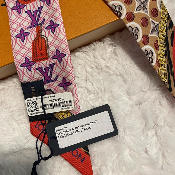 SALE❗️New Slim Authentic Louis Vuitton Bandeau❗️ - Picture 2 of 4